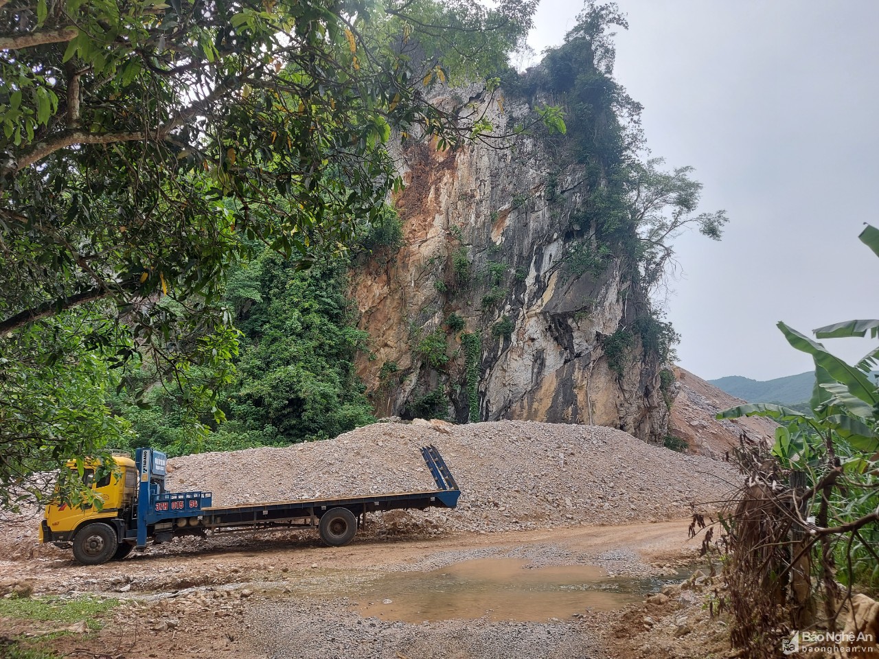 Mất an toàn trong khai thác đá ở Châu Tiến (Quỳ Châu)  