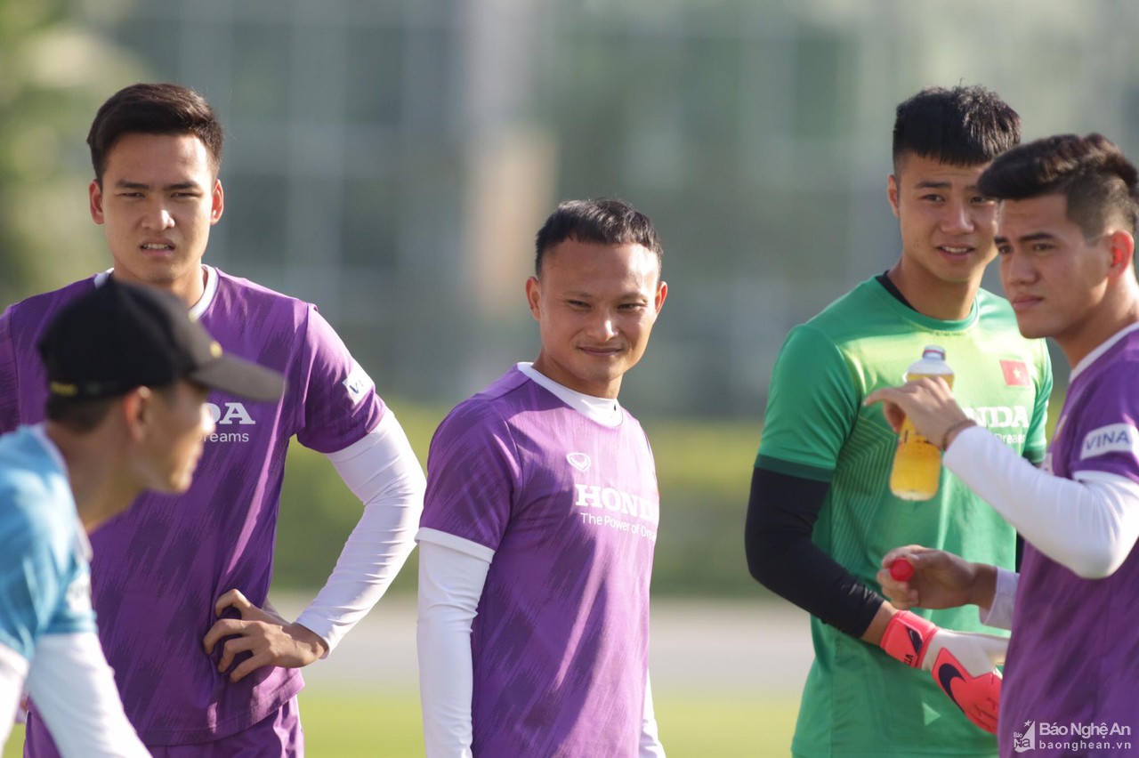 Trọng Hoàng, Văn Đức cùng dàn sao tuyển Việt Nam thoải mái trước trận Indonesia