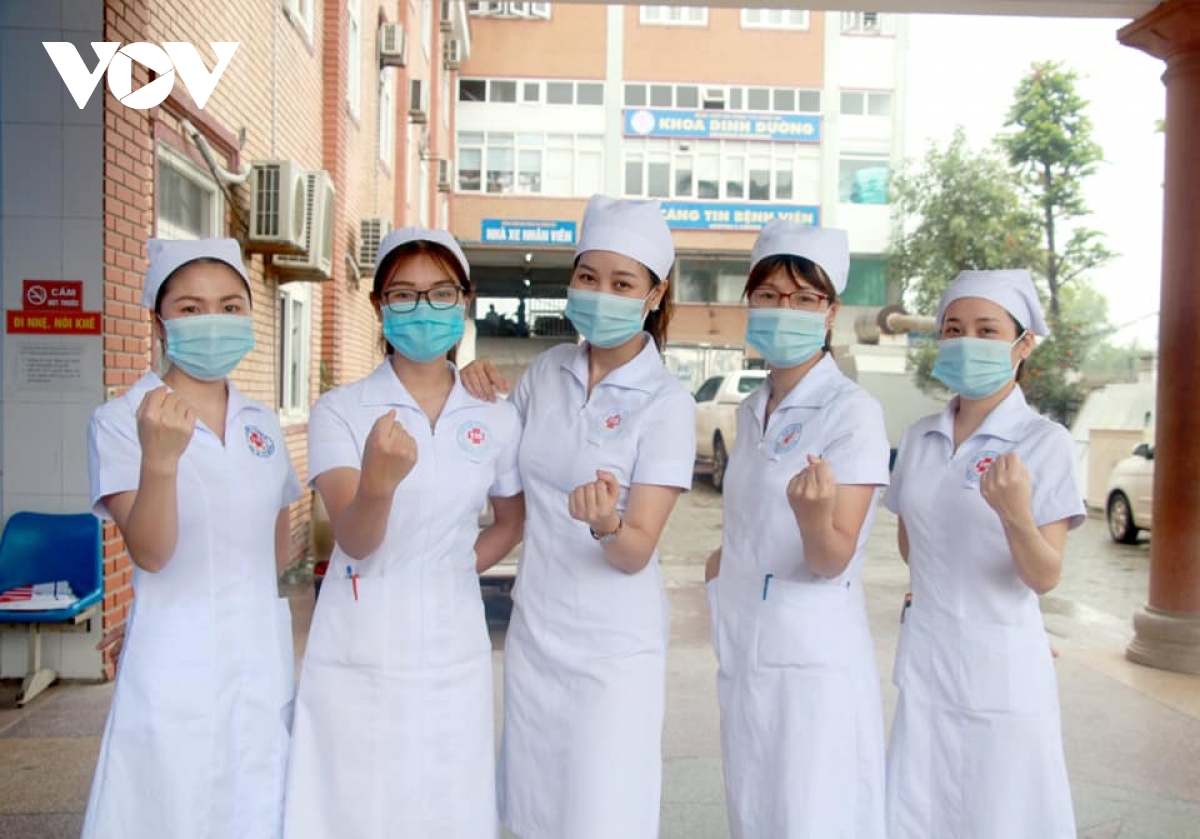 Hàng trăm cán bộ ngành y Nghệ An đăng ký tiến thẳng tâm dịch “đánh” Covid-19