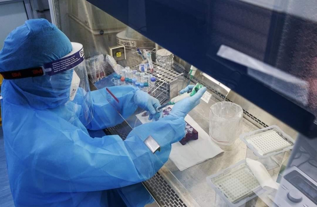 77 F1 ở Nghệ An cùng chuyến bay với 2 ca mắc Covid-19 tại Hà Tĩnh đều âm tính