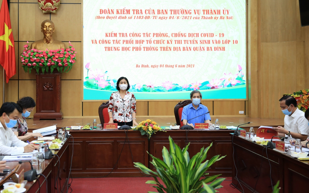 Hà Nội kiểm tra phòng, chống dịch Covid-19 và tổ chức kỳ thi vào lớp 10