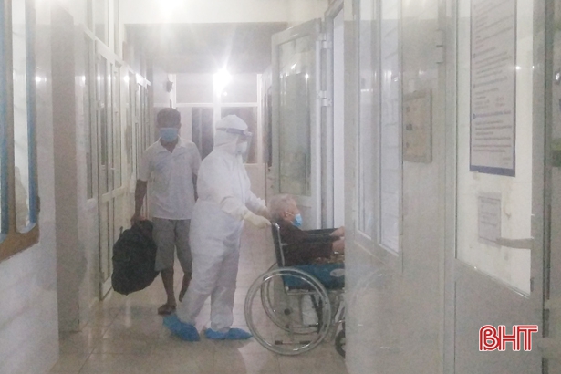 Hà Tĩnh triển khai khẩn trương, quyết liệt kịch bản phòng, chống dịch