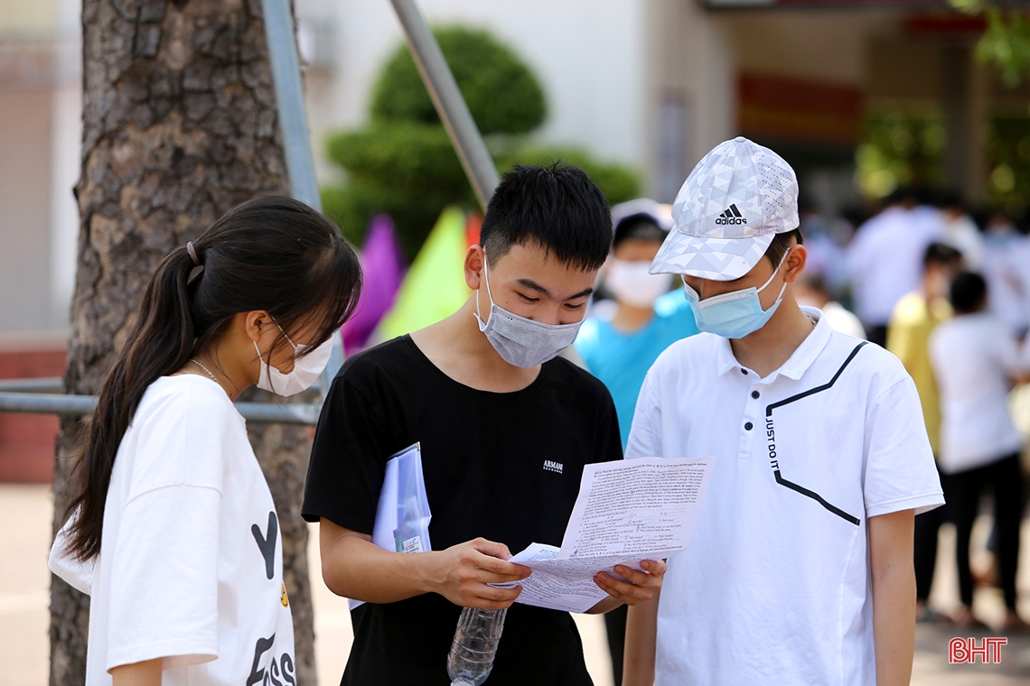 Kỳ thi vào lớp 10 THPT tại Hà Tĩnh: Nghiêm túc, an toàn, nhiều niềm vui!