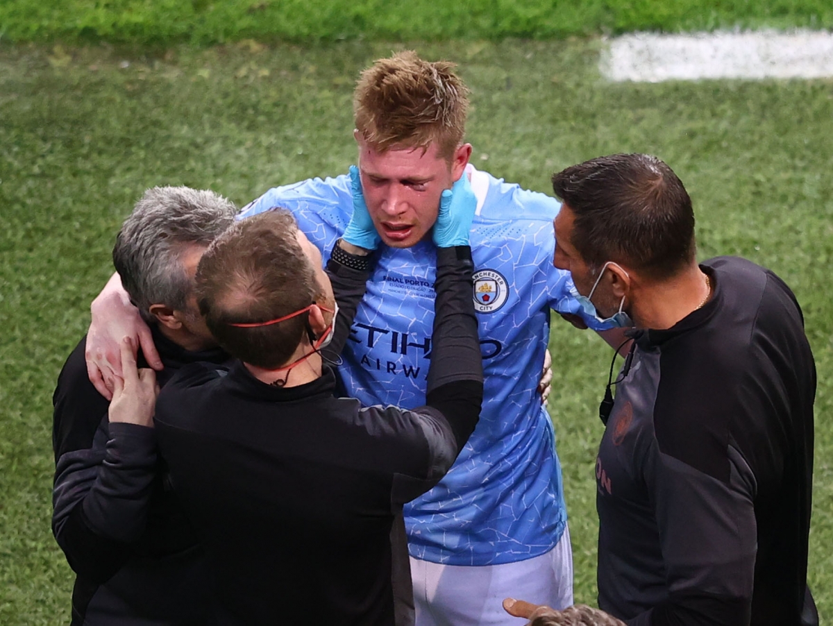 De Bruyne phải đeo mặt nạ khi khoác áo ĐT Bỉ đá EURO 2020