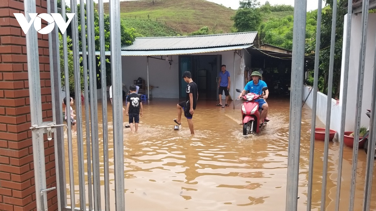 Mưa lũ ở Điện Biên làm một người chết, thiệt hại nhiều nhà cửa