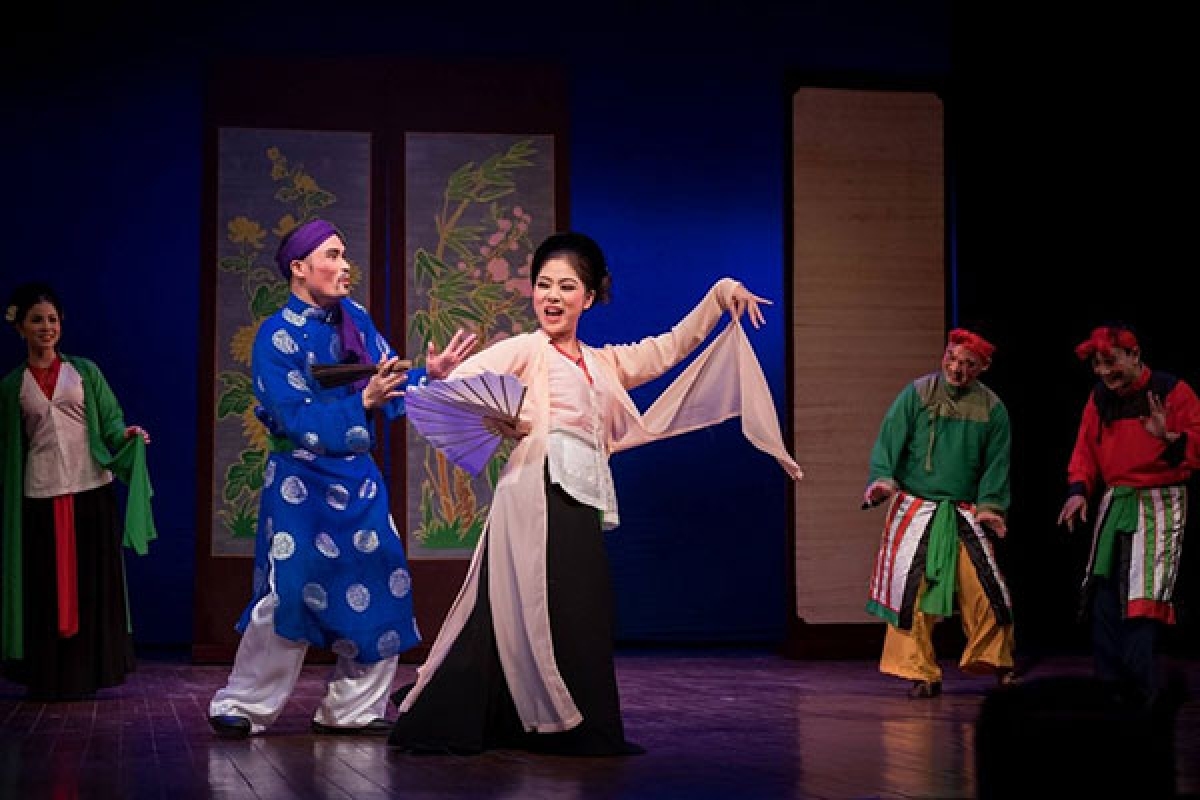 Khốn đốn vì Covid-19, nhiều nhà hát dứt ruột chia tay diễn viên hợp đồng