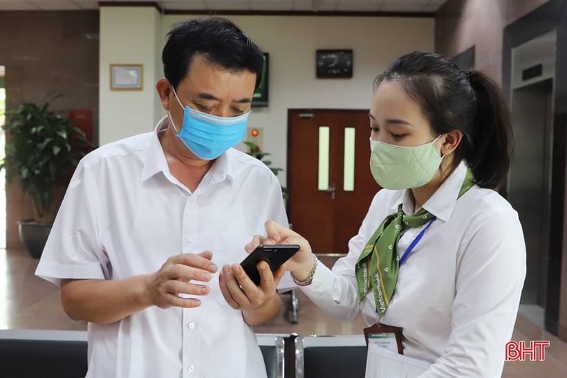 Hệ thống ngân hàng Hà Tĩnh siết chặt phòng dịch Covid-19