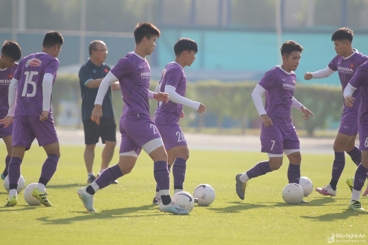 Trọng Hoàng, Văn Đức cùng dàn sao tuyển Việt Nam thoải mái trước trận Indonesia