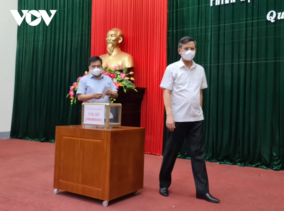 Nhiều tổ chức, doanh nghiệp tiếp tục ủng hộ Quỹ phòng, chống dịch Covid-19