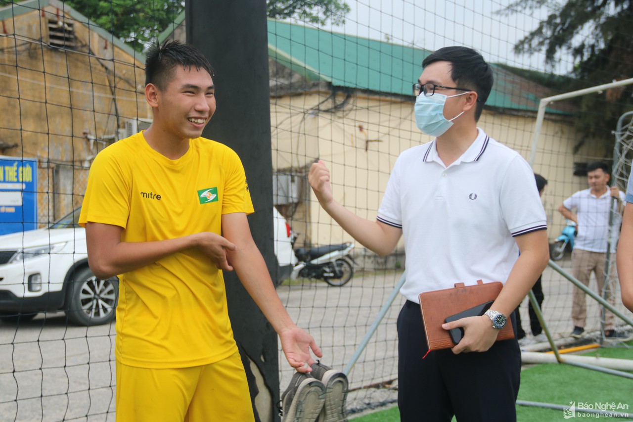 Tân Tổng Giám đốc SLNA: CLB đang kêu gọi các cầu thủ xứ Nghệ về cống hiến cho quê hương