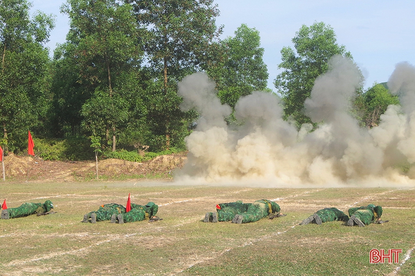 Tân binh Bộ đội Biên phòng Hà Tĩnh tự tin trên thao trường