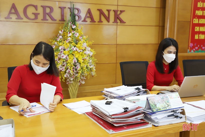 Hệ thống ngân hàng Hà Tĩnh siết chặt phòng dịch Covid-19