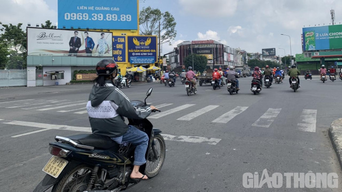 Quận Gò Vấp ngày thứ hai giãn cách: Đường vắng, chốt kiểm soát hết ùn tắc