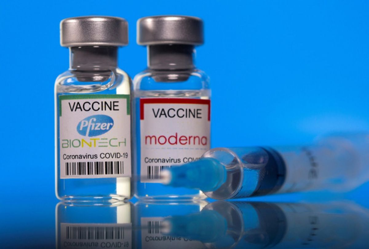 Séc sẽ rút ngắn thời gian tiêm giữa hai liều vaccine Pfizer xuống 21 ngày