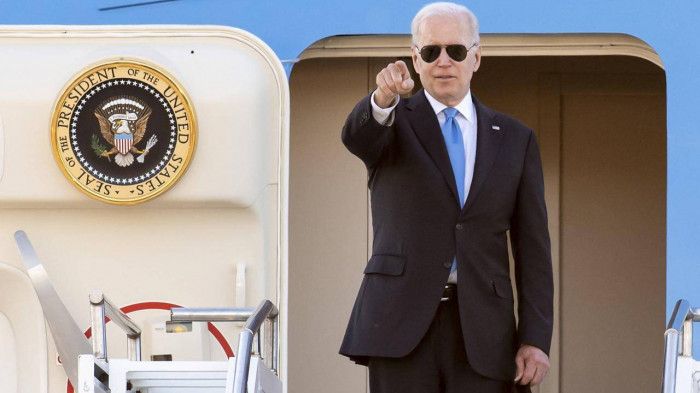 Vì sao người Nhật cảnh báo Putin không nên sử dụng kính đen của Biden?