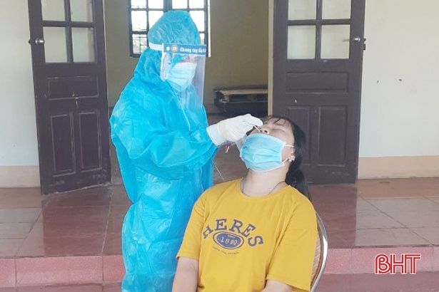 Đội cơ động “thần tốc” chống dịch Covid-19 ở Hà Tĩnh - có lệnh là lên đường!