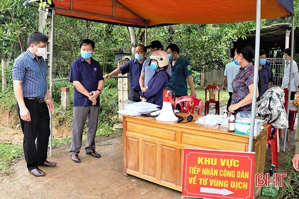 Hà Tĩnh đã tiêm vắc-xin phòng COVID-19 cho 2.984 người trong đợt thứ 4