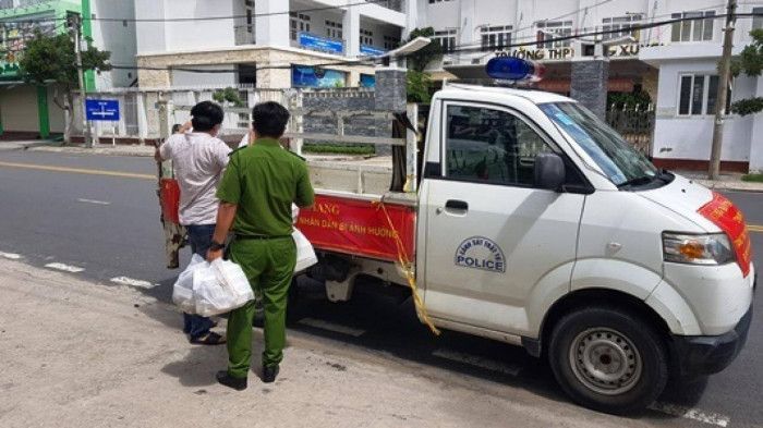 An Giang: Hàng trăm suất cơm nghĩa tình mỗi ngày của thầy hiệu trưởng