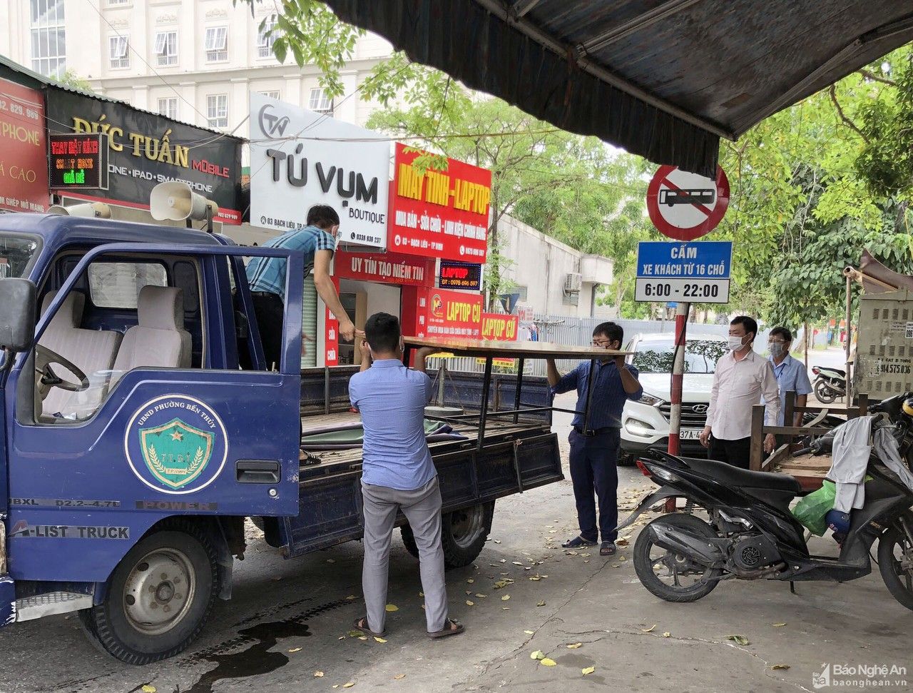 Phường Bến Thủy (TP Vinh) ra quân xử lý các điểm tập trung đông người trong mùa dịch