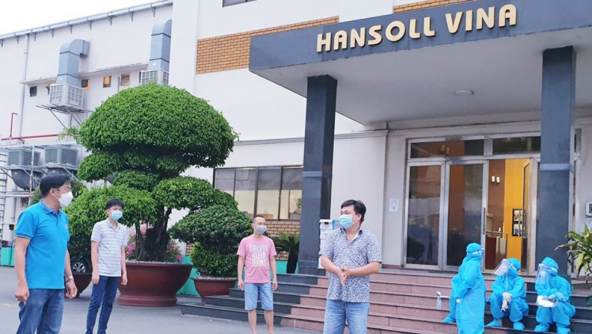 Ca F0 tăng nhanh, doanh nghiệp ở Bình Dương đề nghị cho cách ly F2, F3 tại nhà
