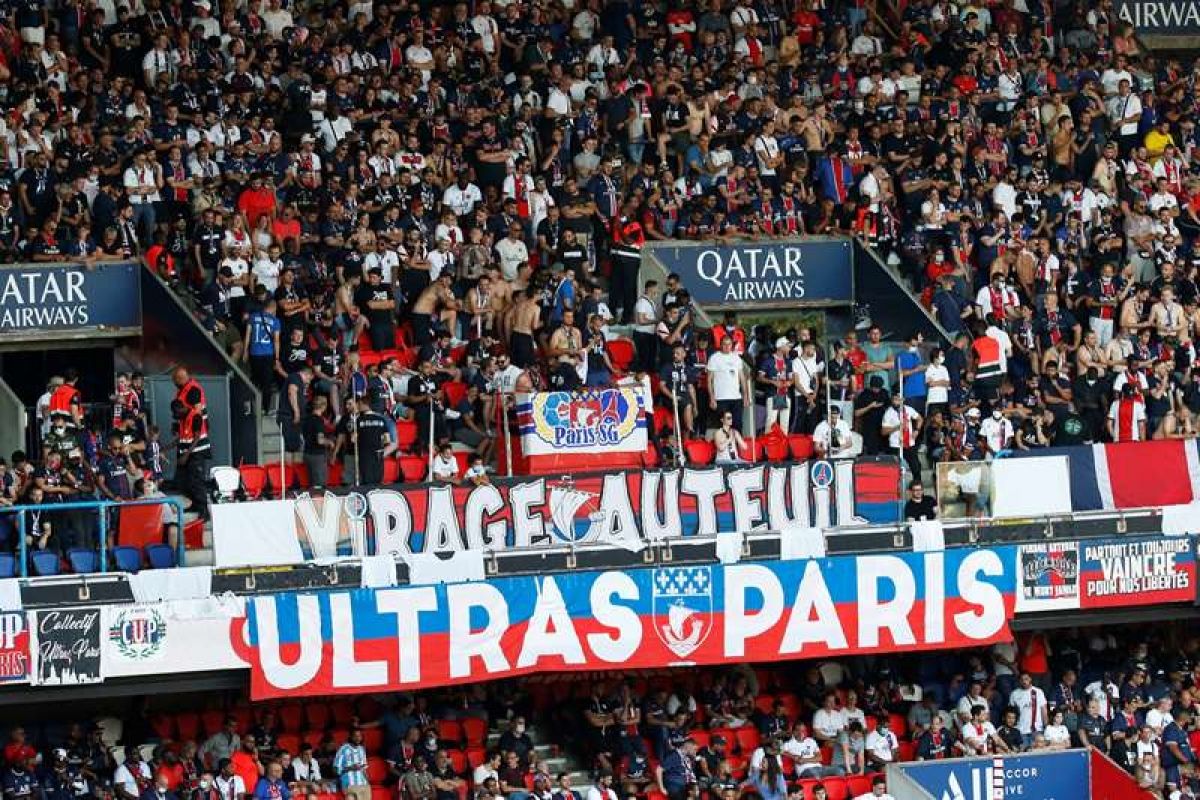 Lionel Messi và dàn tân binh PSG ra mắt hoành tráng