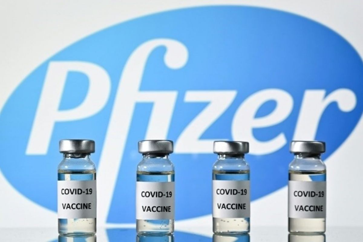 Mỹ phê duyệt hoàn toàn vaccine ngừa Covid-19 của Pfizer cho người từ 16 tuổi trở lên