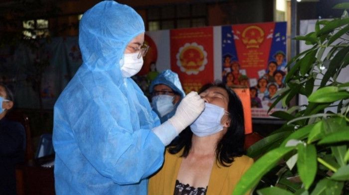 TP.HCM: Khuyến cáo người dân không nên mua kit test nhanh tại nhà