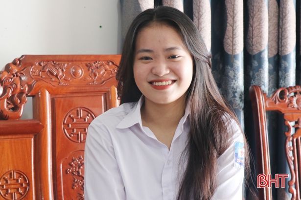Nữ sinh đạt điểm môn Ngữ văn cao nhất ở Hà Tĩnh chỉ mong vào sư phạm