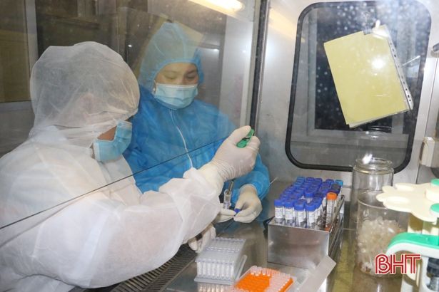 Hà Tĩnh: 23 bệnh nhân Covid-19 âm tính với virus SARS-CoV-2&nbsp;