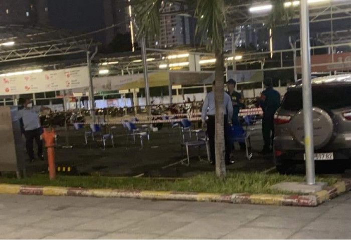 10 cư dân test nhanh nghi mắc Covid-19, chung cư 8X Đầm Sen bị phong tỏa