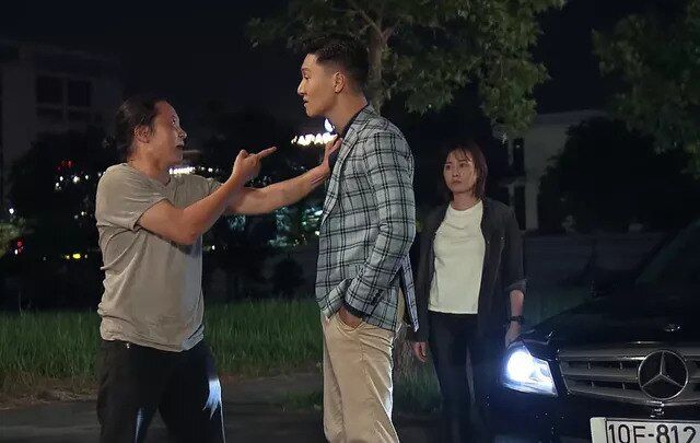 "Hương vị tình thân" tập 55: Khán giả đòi uống thuốc trợ tim vì cảnh "sốc"