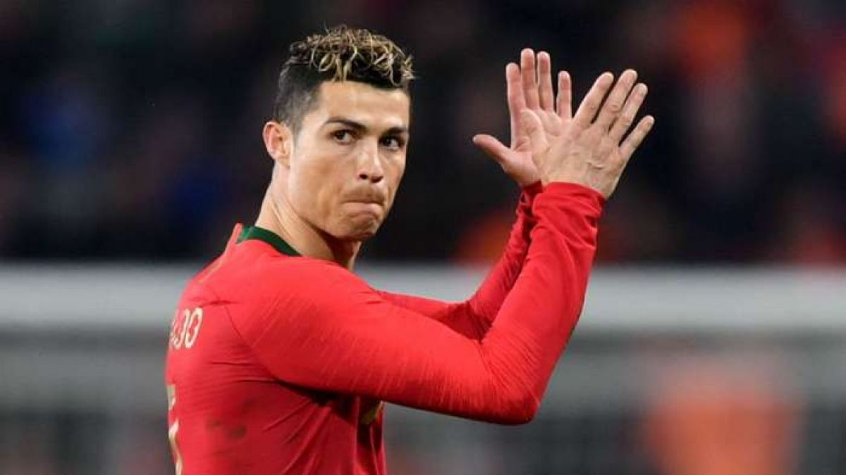 Top 10 chân sút vĩ đại nhất ĐTQG trên toàn thế giới: Ronaldo sắp dẫn đầu