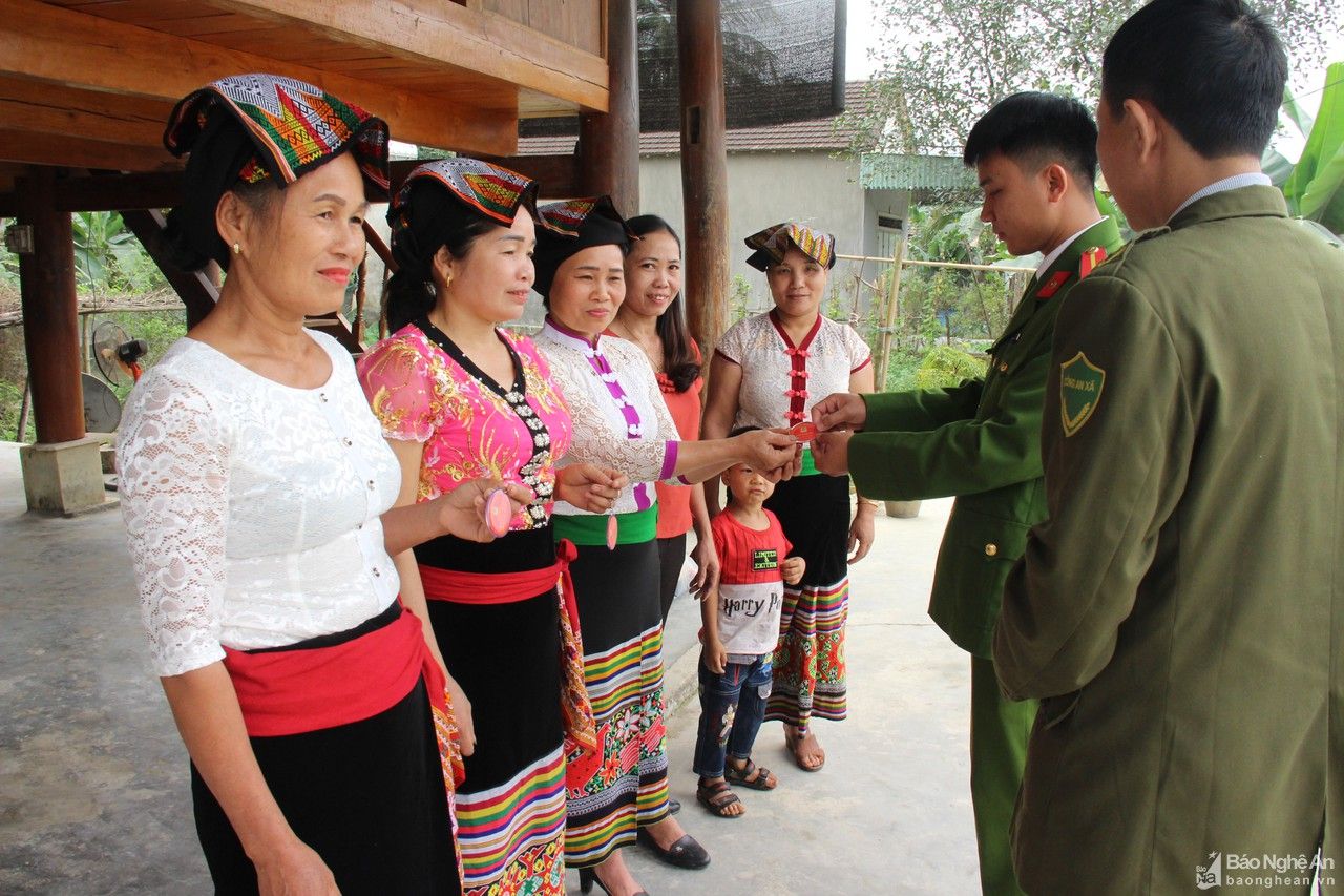 Phá án nhanh nhờ tin báo của nhân dân