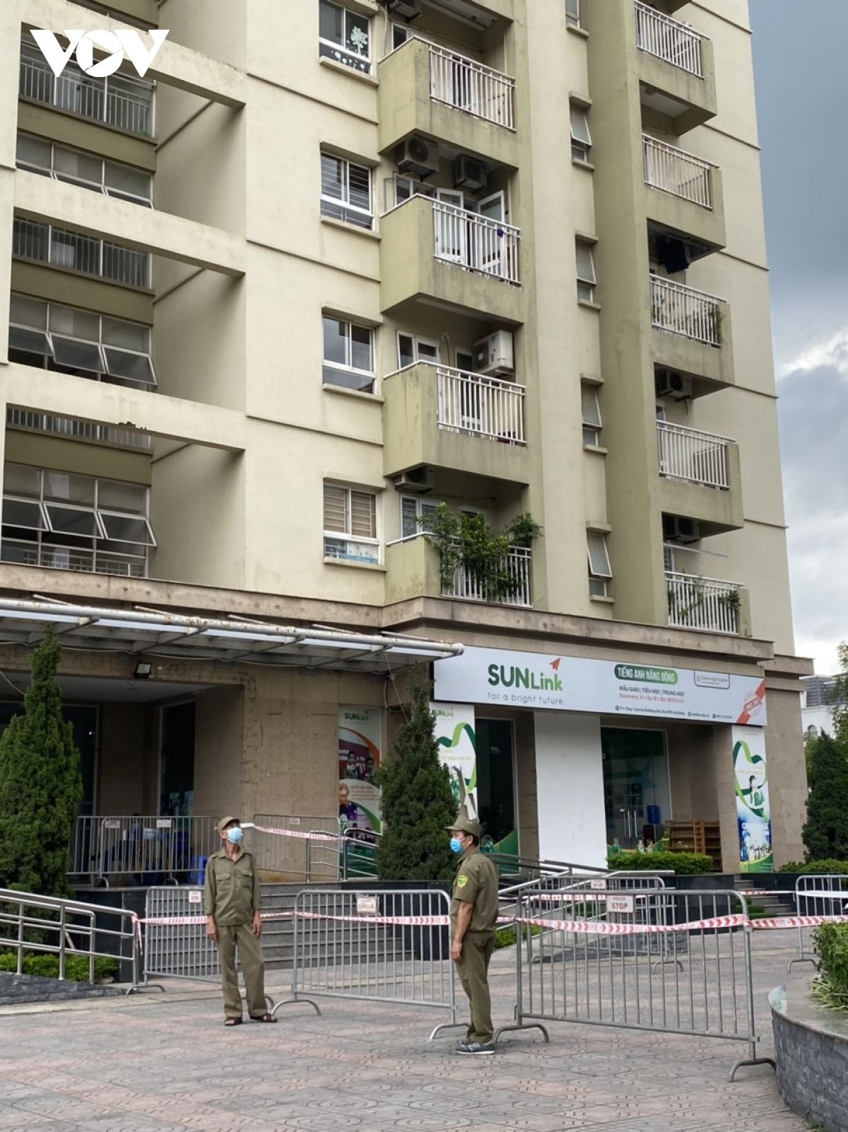 Phong tỏa chung cư NO3A, ở Long Biên (Hà Nội) vì liên quan ca mắc COVID-19