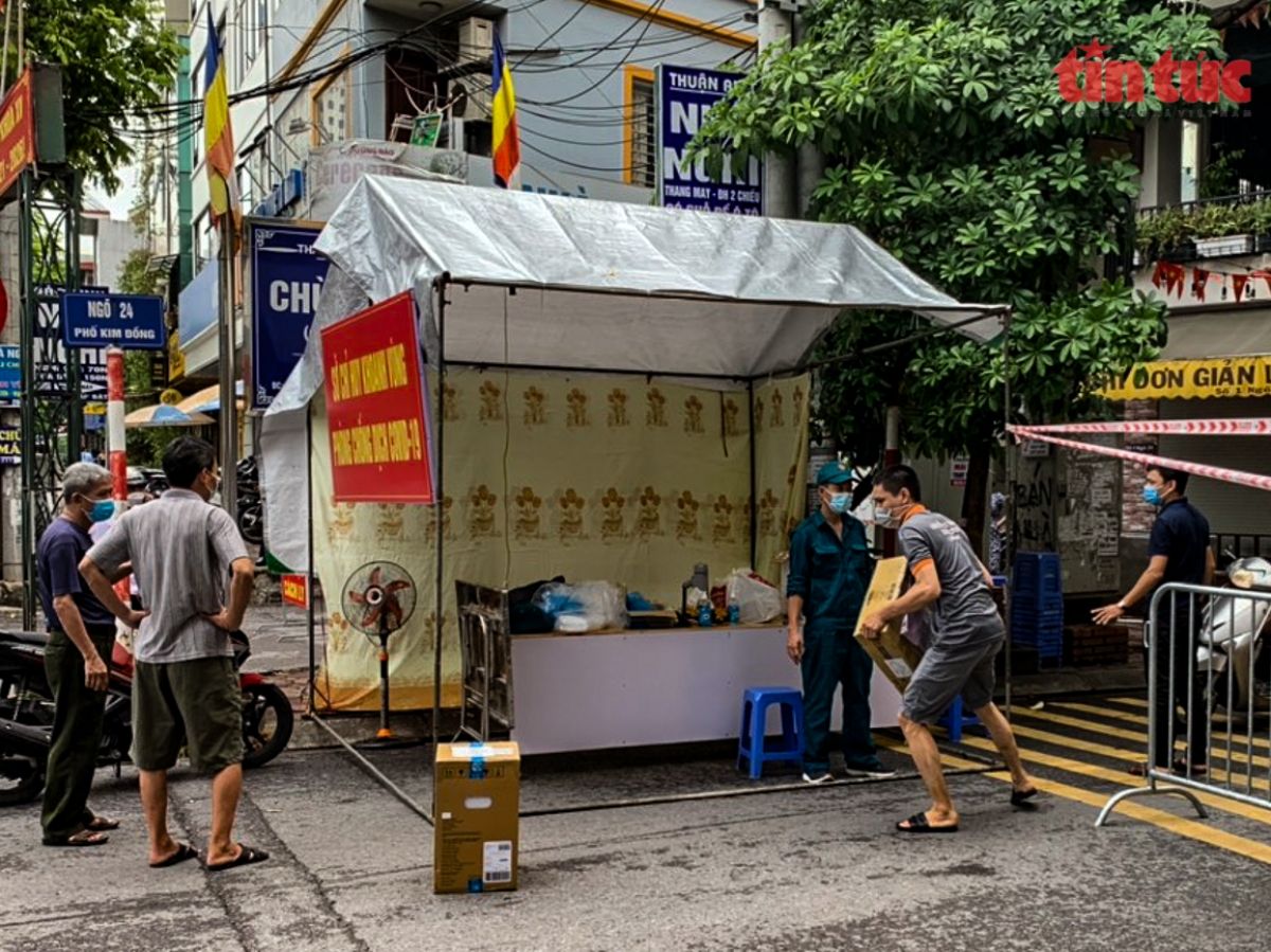 Nhà xe khai báo không trung thực, phường Giáp Bát phải kiến nghị mở rộng vùng phong tỏa