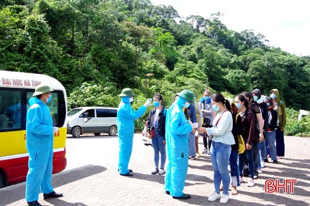 Hà Tĩnh dừng tiếp nhận công dân Việt Nam nhập cảnh qua Cửa khẩu Cầu Treo từ ngày mai