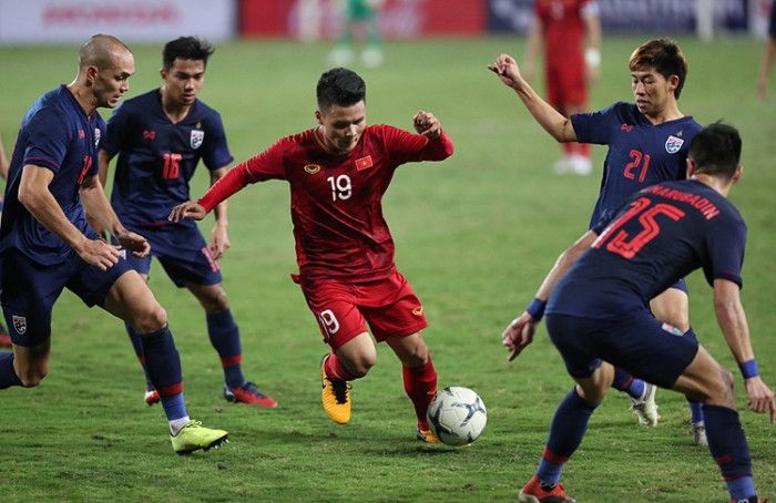 Sau vòng loại World Cup, bóng đá Thái Lan lại "phát hờn" khi nhìn Việt Nam