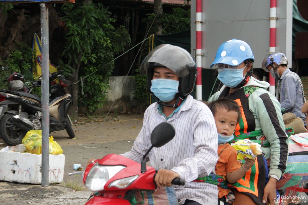 Nghệ An tạo mọi điều kiện cho con em lao động từ phía Nam trở về học tại quê nhà