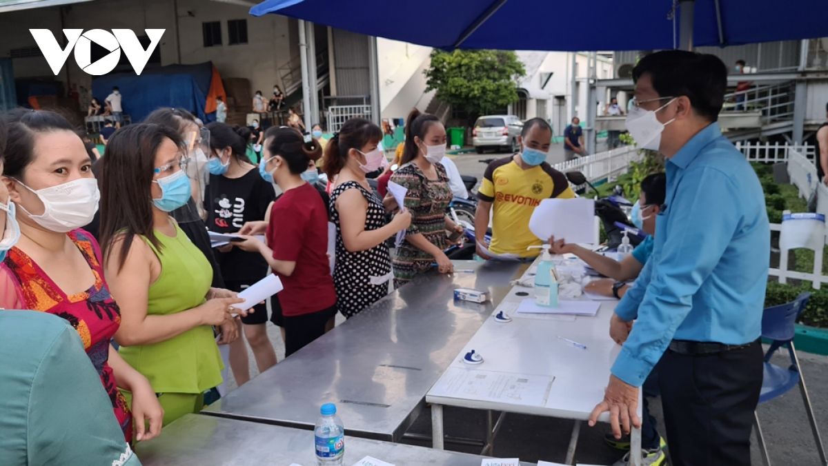 Hàng nghìn công nhân Công ty Hansoll ở Bình Dương được cách ly tập trung