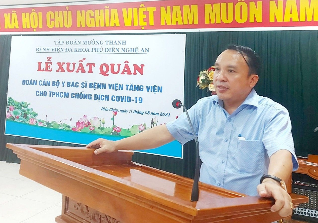 31 cán bộ y tế Nghệ An tăng cường cho thành phố Hồ Chí Minh chống dịch Covid-19