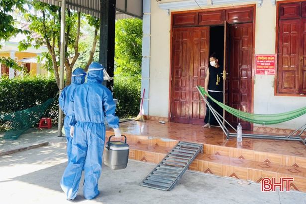 Đội cơ động “thần tốc” chống dịch Covid-19 ở Hà Tĩnh - có lệnh là lên đường!