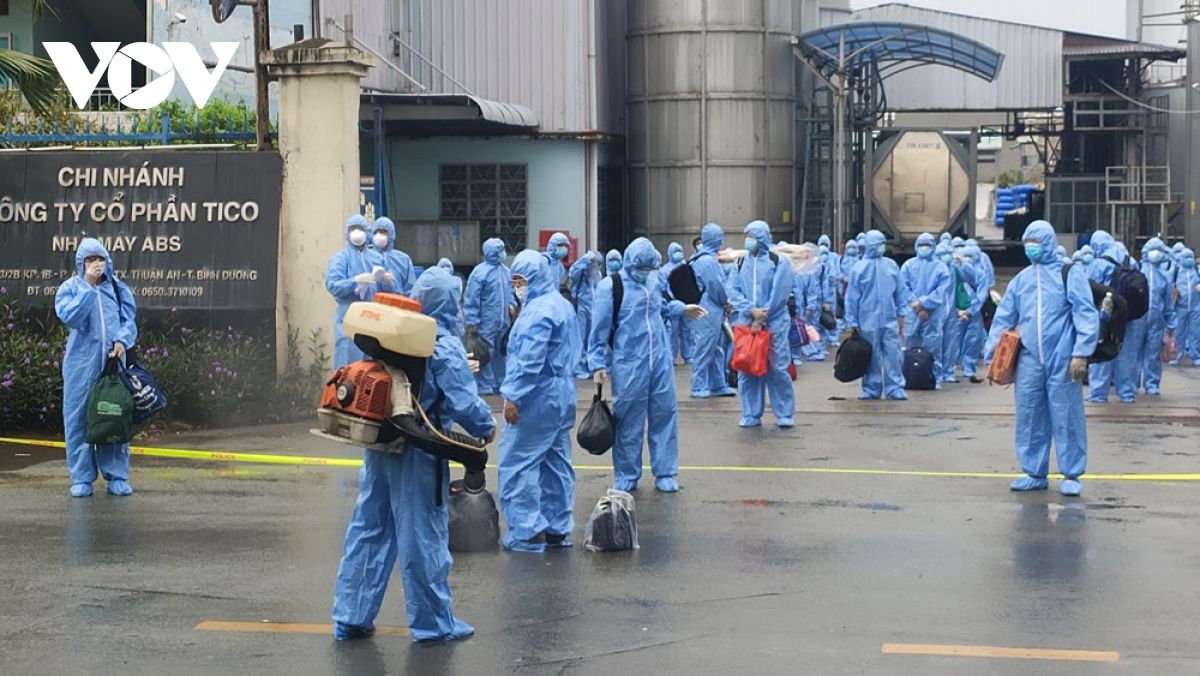 Bình Dương quyết liệt đẩy lùi dịch COVID-19 trong doanh nghiệp, khu công nghiệp