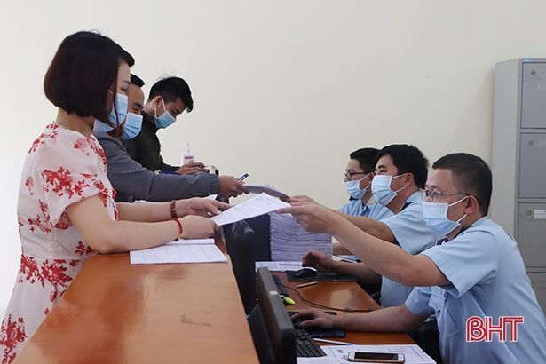 Hà Tĩnh: Ở nhà “kích chuột” làm thủ tục nộp thuế, tiền thừa tự về tài khoản doanh nghiệp