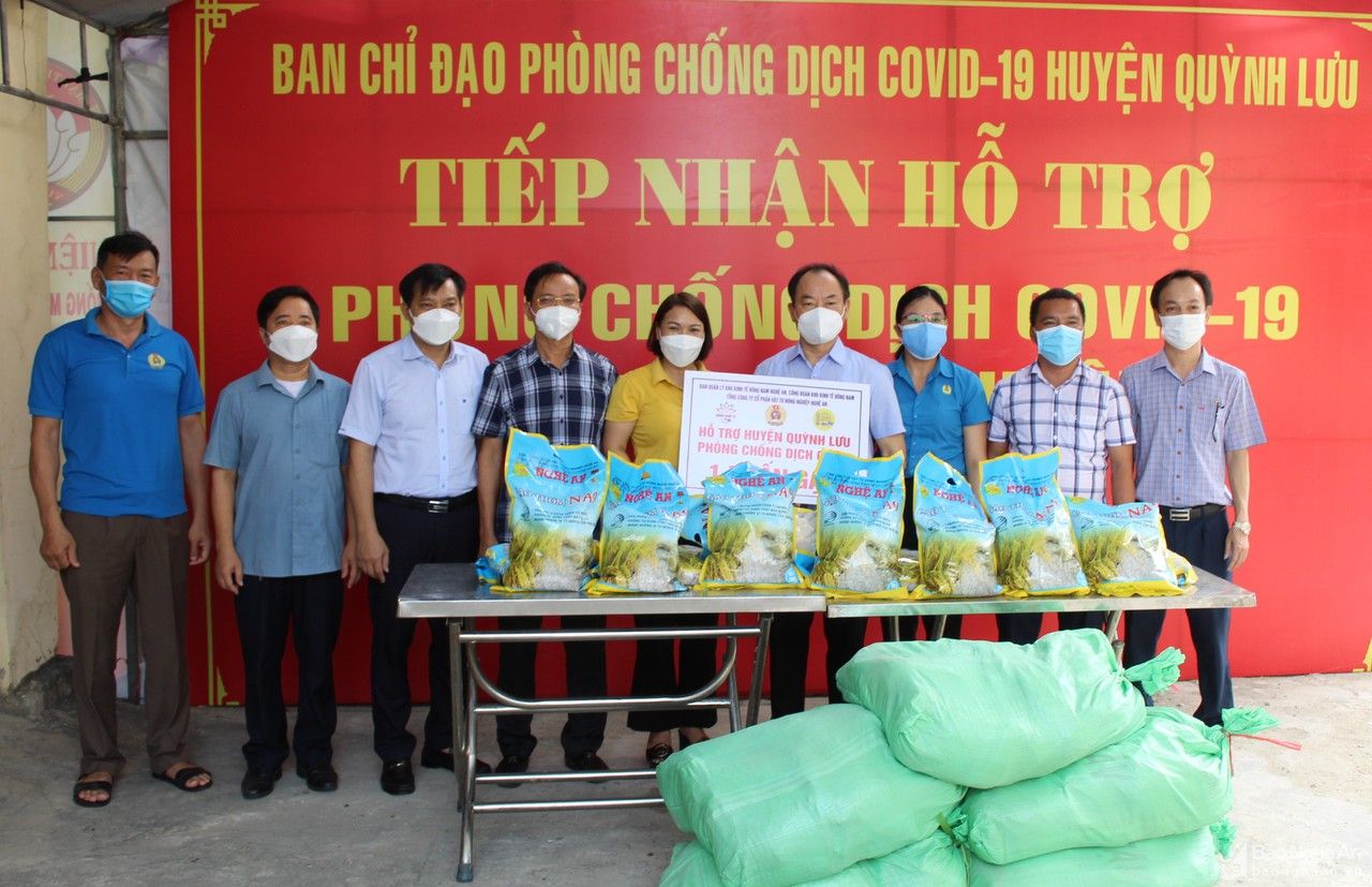 Nhiều đơn vị ủng hộ Quỳnh Lưu phòng, chống dịch Covid-19