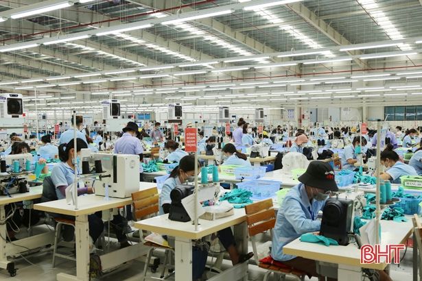 Hà Tĩnh kiểm soát chặt chẽ tất cả phương tiện vận tải khách đi qua địa bàn