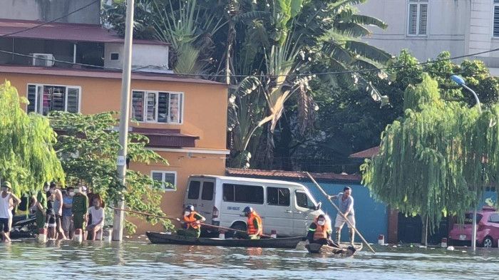 Hải Phòng: Hai chị em gái đuối nước trong trận mưa lụt lịch sử