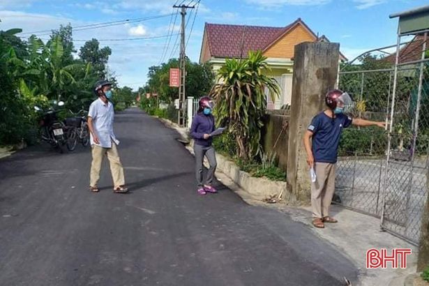 Tăng thêm nhân lực, các tổ Covid cộng đồng ở Hà Tĩnh hoạt động nhanh và mạnh hơn