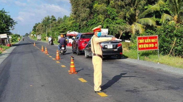 Bạc Liêu lập thêm chốt kiểm soát, người về từ Đồng Tháp cách ly 21 ngày