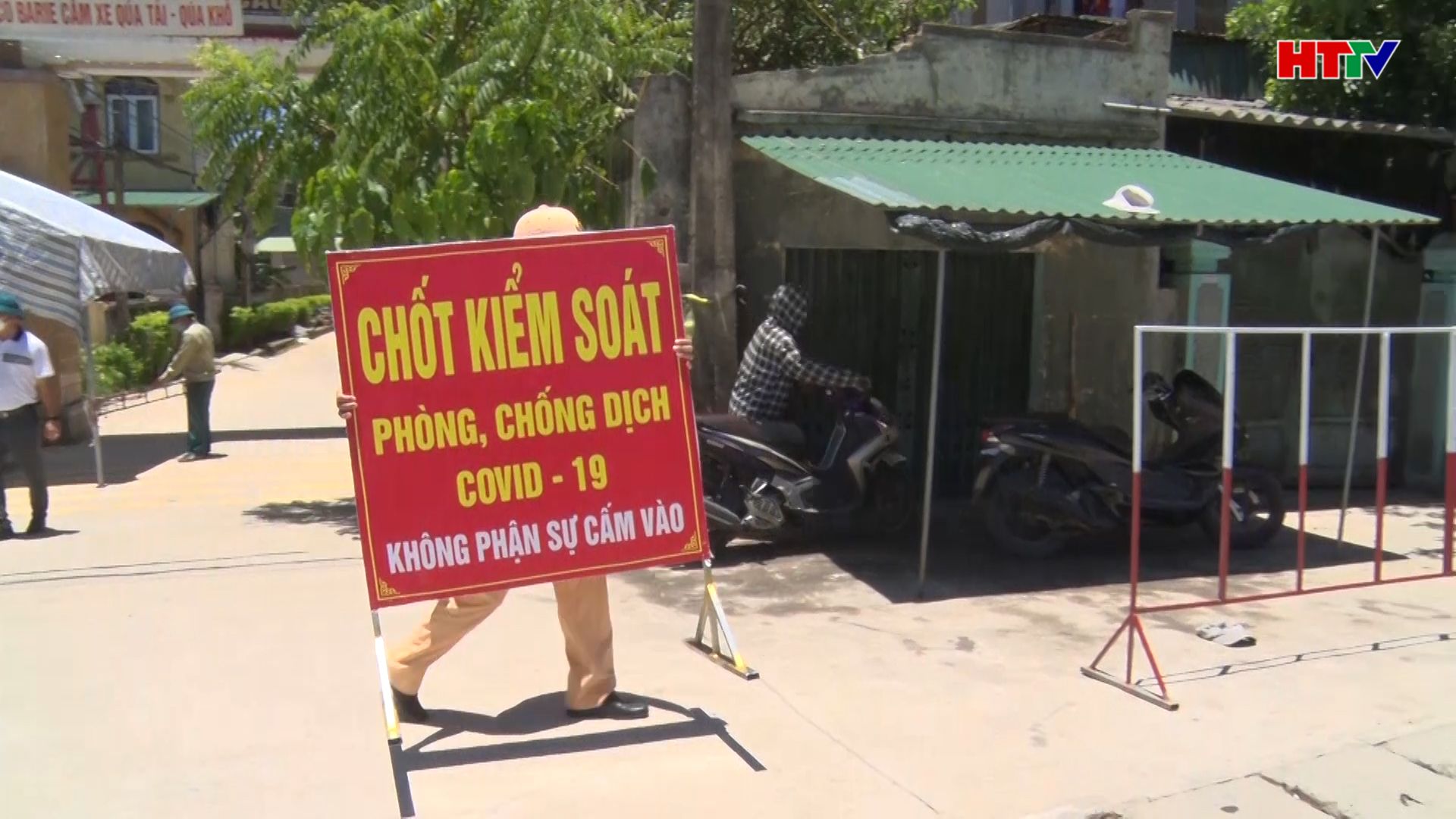 Nghi Xuân, Thị xã Hồng Lĩnh gỡ bỏ 4 điểm phong tỏa