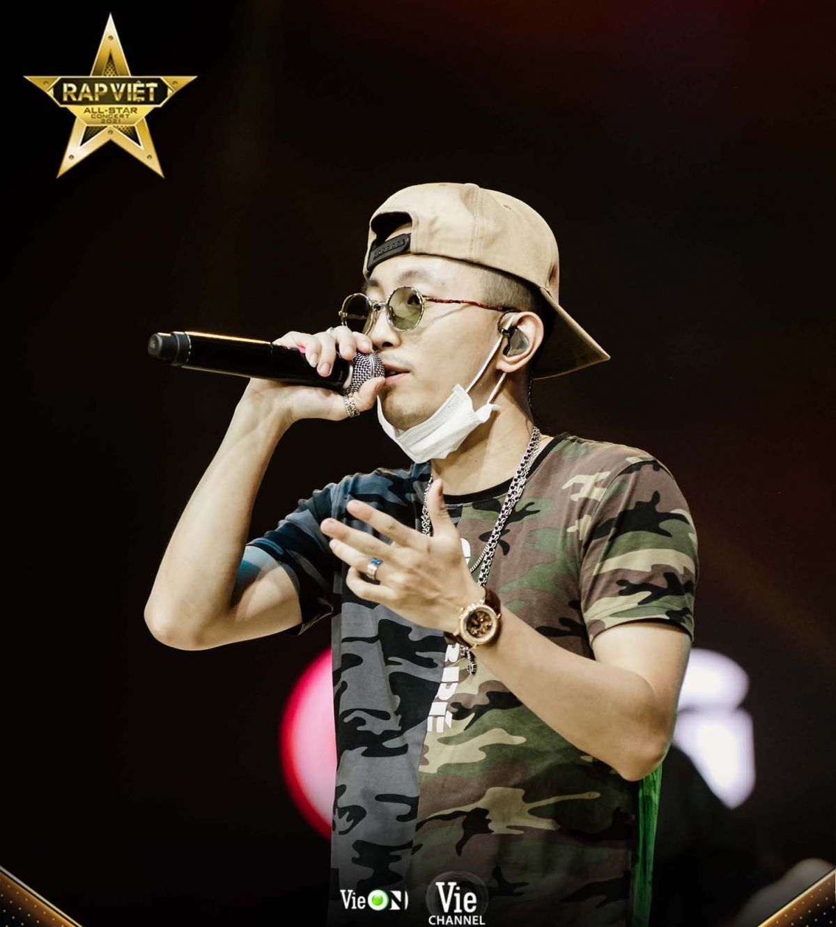 Loạt ảnh hậu trường chưa từng công bố của concert Rap Việt All-Star